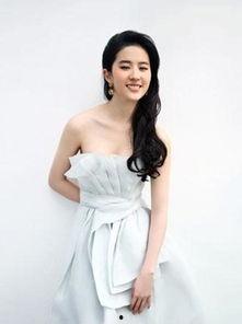 娱乐圈吃瓜必备图刘亦菲,娱乐圈的“吃瓜神器”，美貌与实力并存