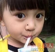 娱乐吃瓜酱萌娃霸道总裁,娱乐吃瓜酱的甜蜜逆袭之旅